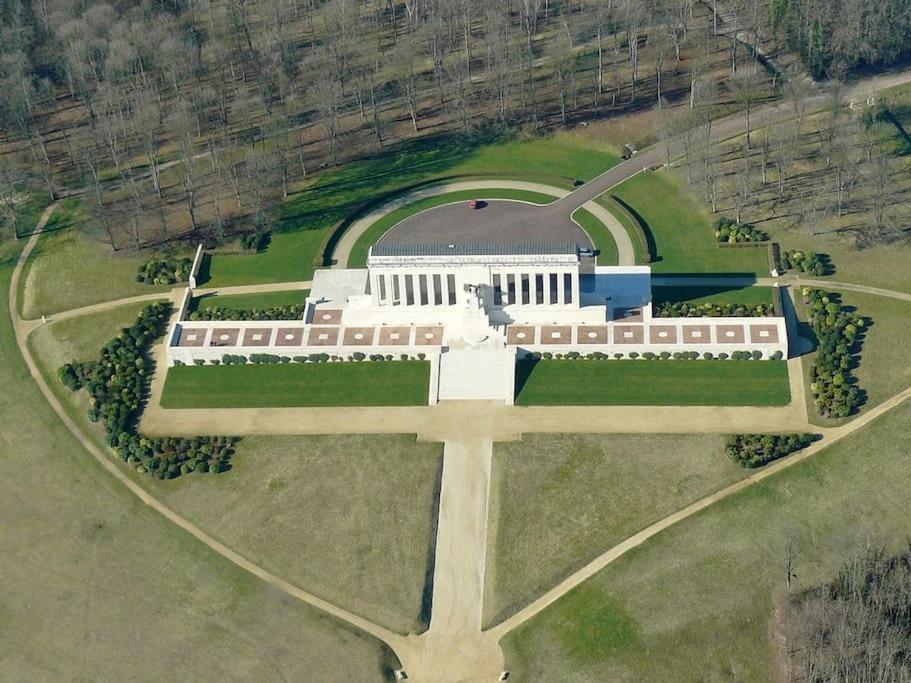 Appart Hypercentre Chateau-Thierry Aux Portes De Paris Et De La Champagne Ngoại thất bức ảnh