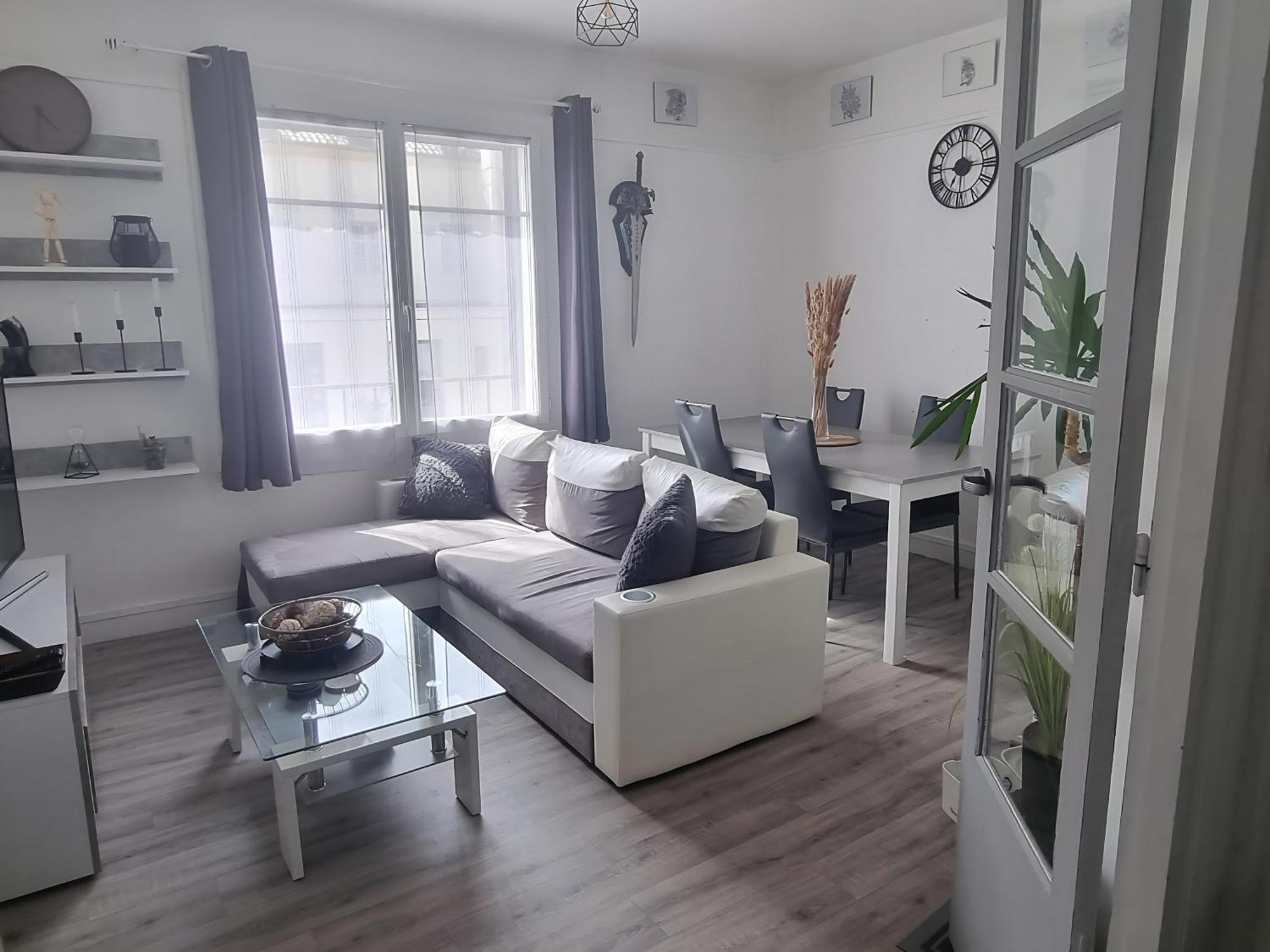 Appart Hypercentre Chateau-Thierry Aux Portes De Paris Et De La Champagne Ngoại thất bức ảnh